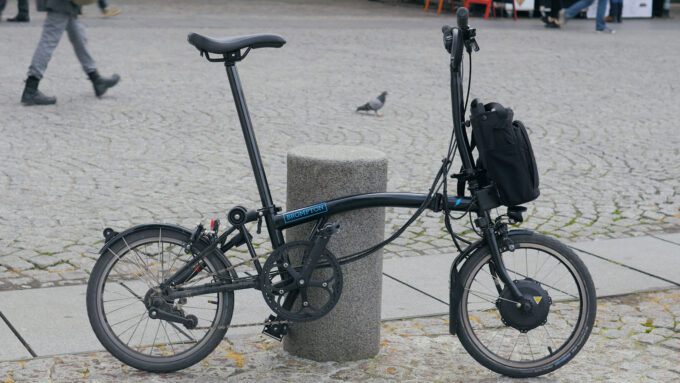 Vélo pliable 2025 électrique brompton