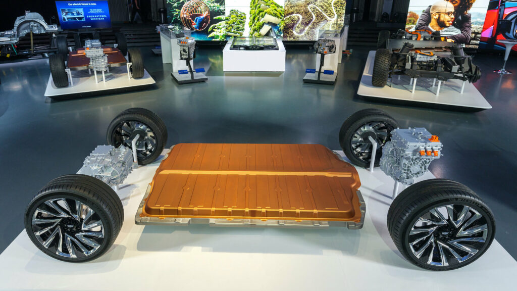 Plateforme électrique modulaire de General Motors // Source : General Motors Plateforme électrique modulaire de General Motors // Source : General Motors