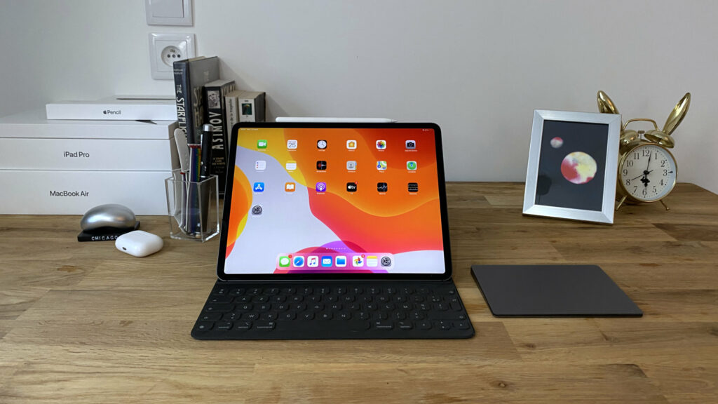 L'iPad Pro de 2020 // Source : Julien Cadot pour Numerama L'iPad Pro de 2020 // Source : Julien Cadot pour Numerama