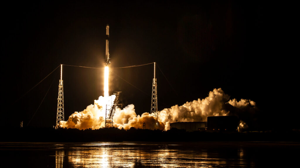 Le décollage de la mission CRS-20. // Source : Flickr/CC/Official SpaceX Photos (photo recadrée)