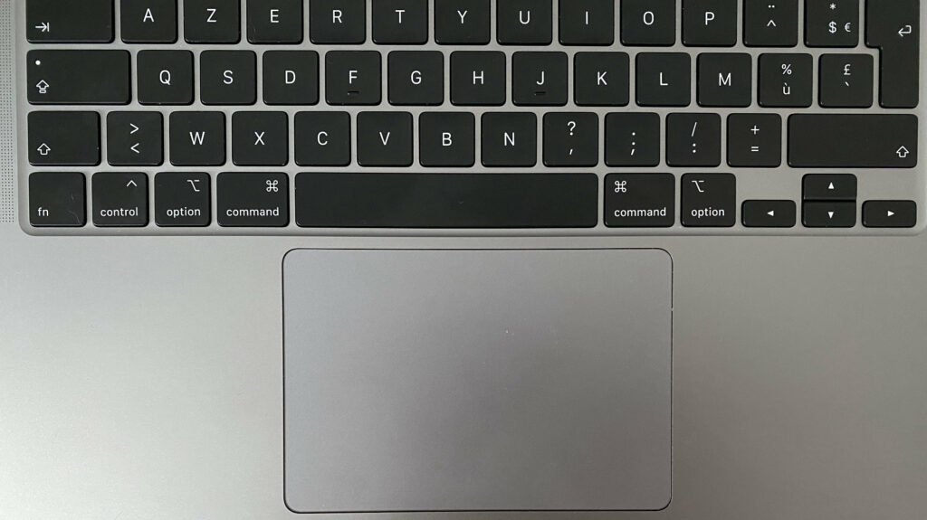 Le MacBook Air 2020 // Source : Julien Cadot pour Numerama Le MacBook Air 2020 // Source : Julien Cadot pour Numerama