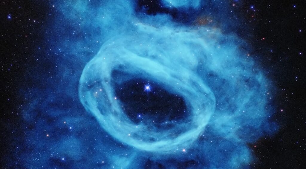 Gros plan sur la nébuleuse bleue // Source : Nasa Gros plan sur la nébuleuse bleue // Source : Nasa