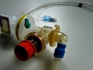 Un respirateur artificiel  // Source : Wikimedia/Philipp Lensing