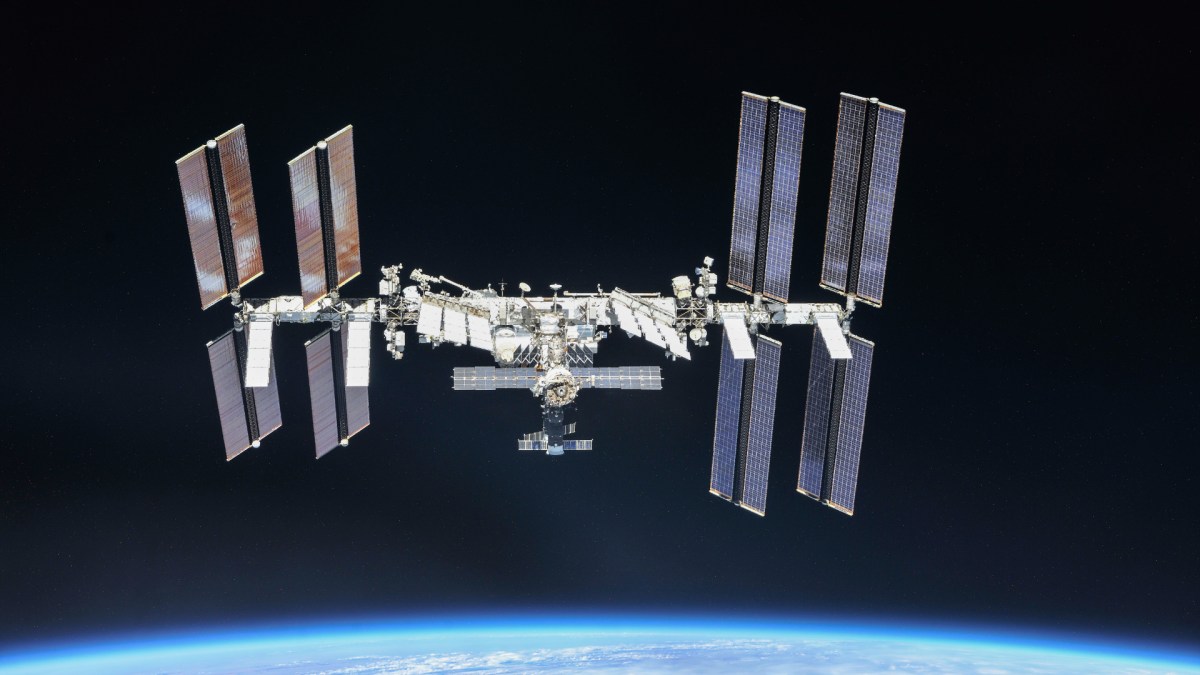 Une des directives concerne les satellites qui se trouvent à proximité de l'ISS. // Source : Flickr/CC/Nasa Johnson (photo recadrée)