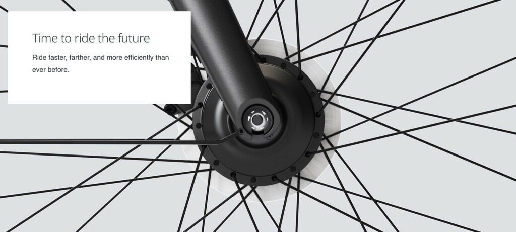 Le moteur semble toujours dans le moyeux avant du vélo Le moteur semble toujours dans le moyeux avant du vélo