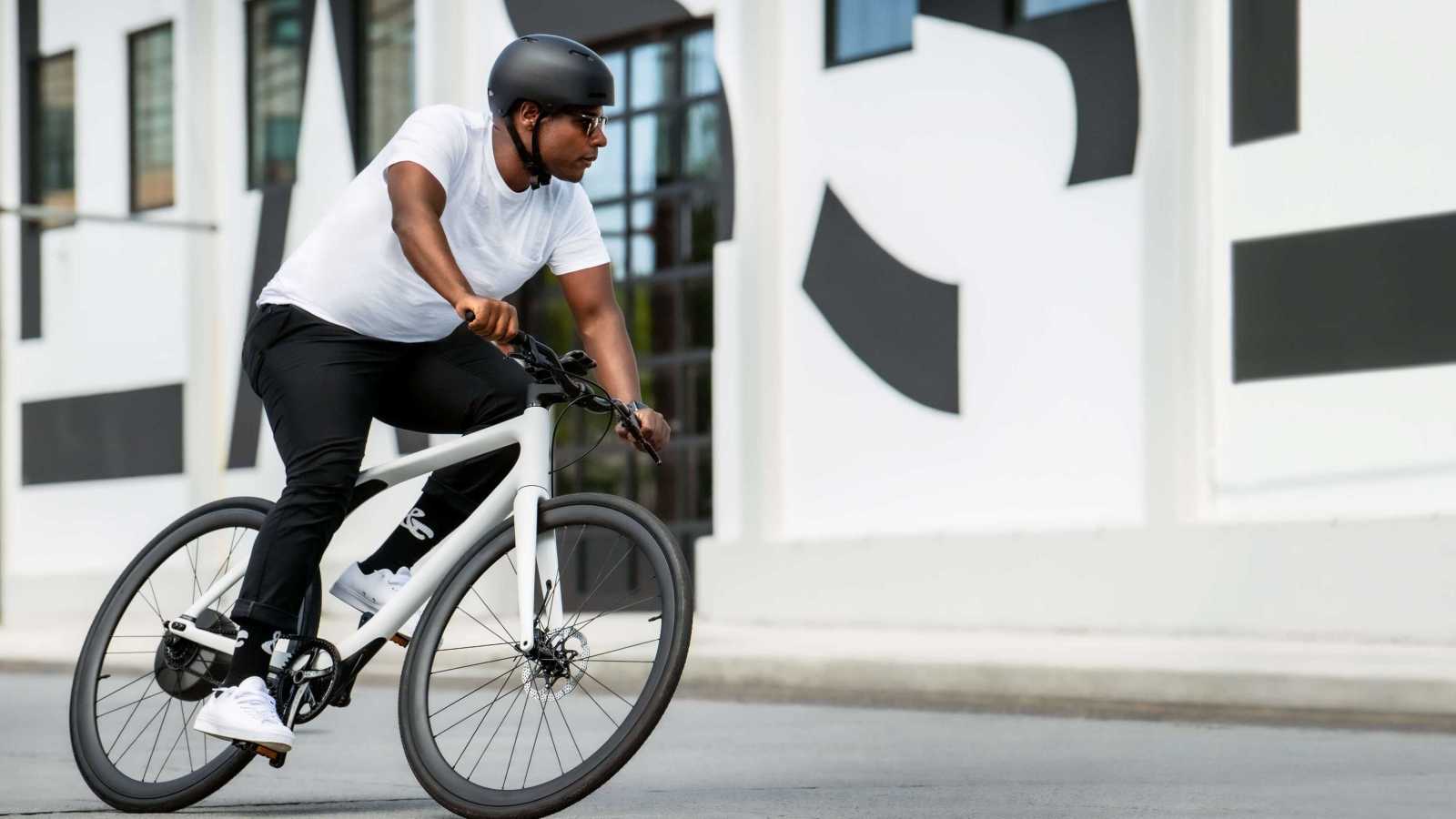 Eeyo 1 Gogoro dévoile son vélo électrique ultra léger (et ultra cher — free download