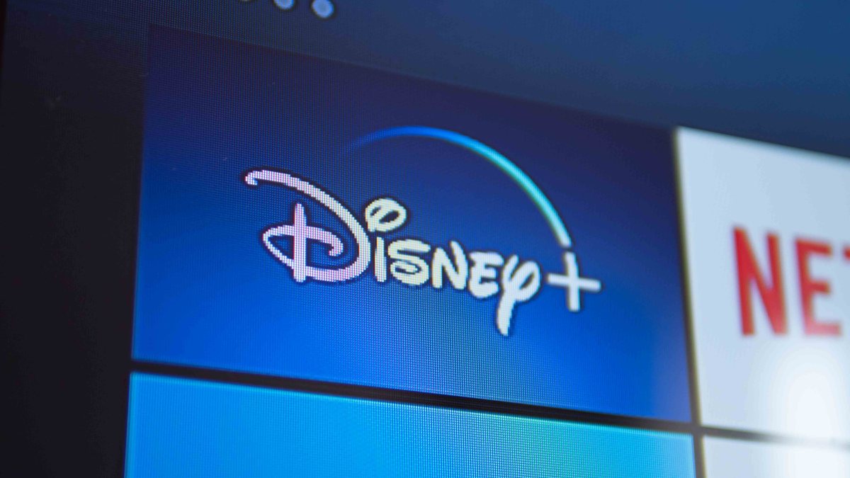 Logo Disney+ // Source : Louise Audry pour Numerama