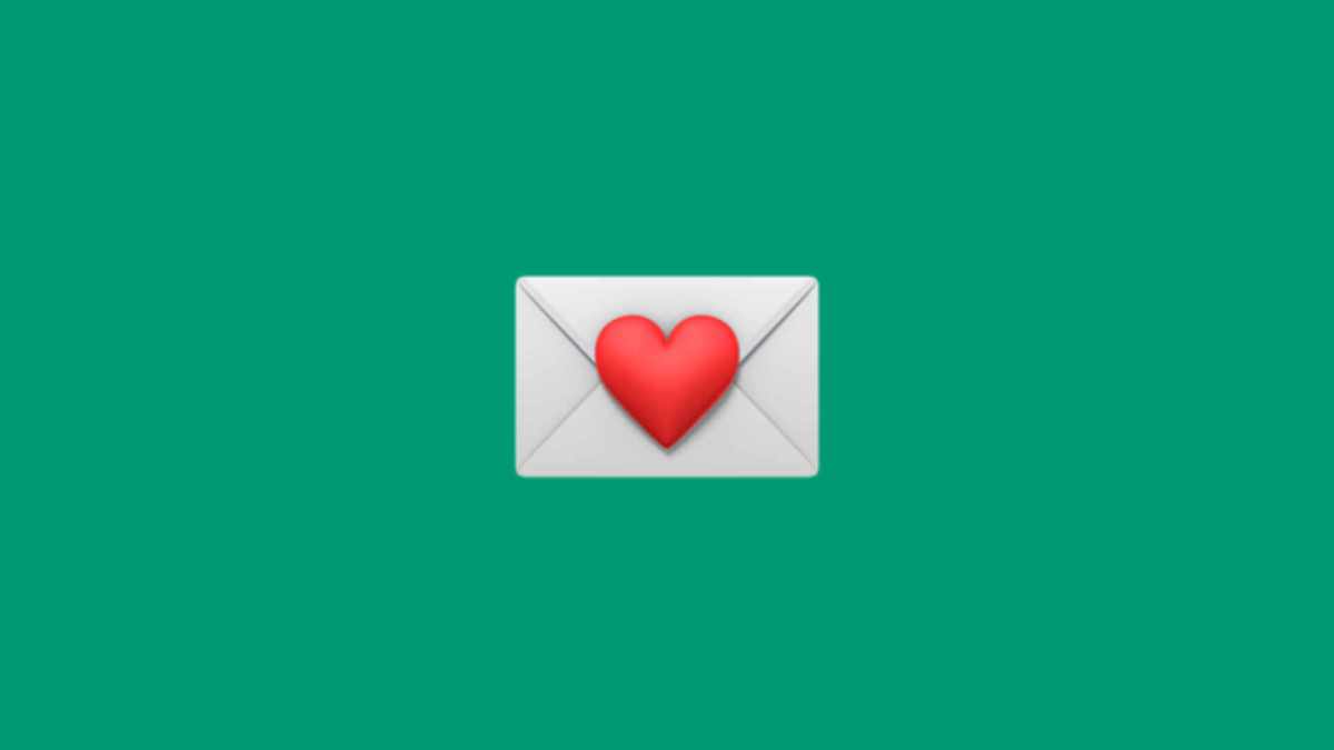 Emoji lettre coeur sur fond vert