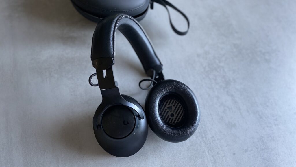 L'intérieur du casque JBL Club One // Source : Maxime Claudel pour Numerama L'intérieur du casque JBL Club One // Source : Maxime Claudel pour Numerama
