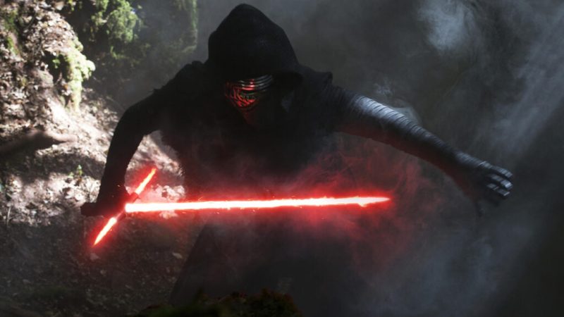 On a failli avoir un Kylo Ren bien plus ténébreux dans Star Wars