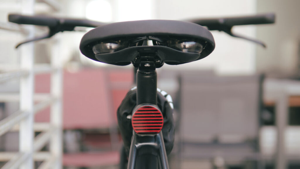 Selle VanMoof Electrified S3 // Source : Louise Audry pour Numerama Selle VanMoof Electrified S3 // Source : Louise Audry pour Numerama