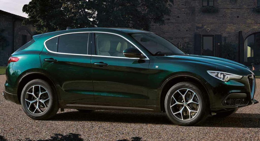 SUV Alfa Romeo Stelvio // Source : Alfa Romeo SUV Alfa Romeo Stelvio // Source : Alfa Romeo