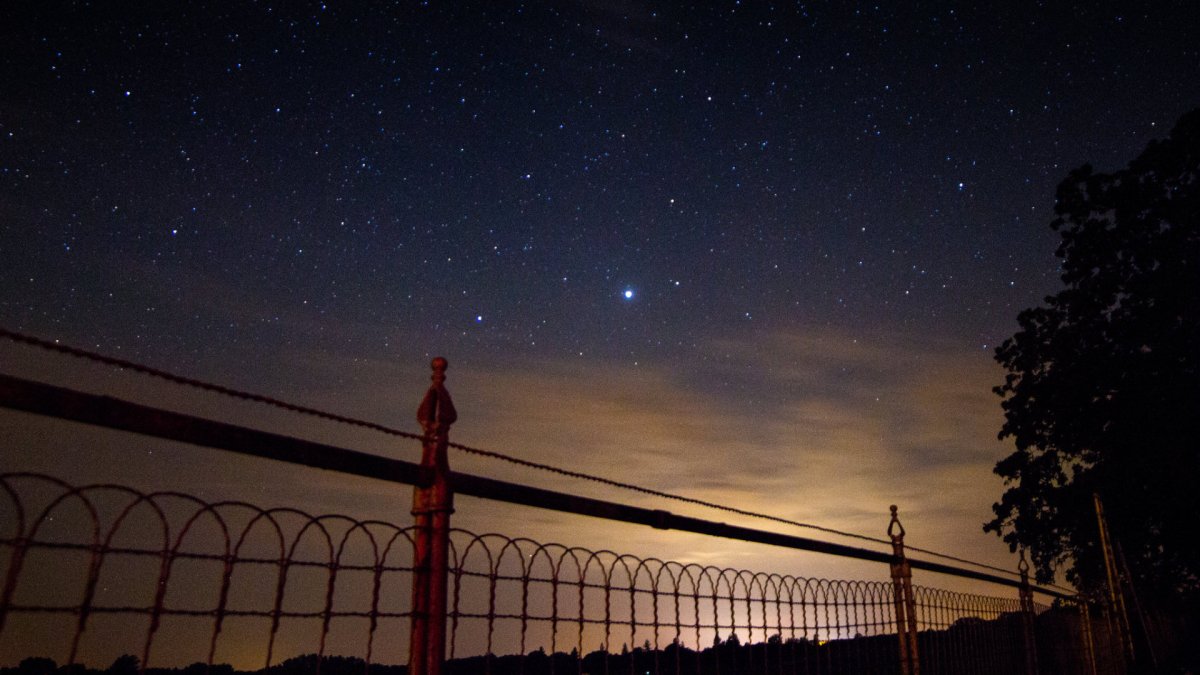 Ciel étoilé. // Source : Flickr/CC/Rachel Hanes (photo recadrée)