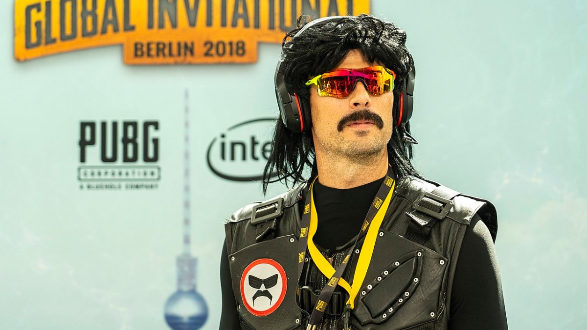 Le streameur DrDisrespect a été banni de Twitch // Source : Wikimedia Commons