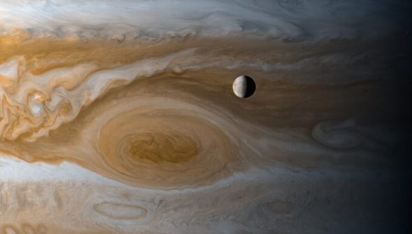 Europe et Jupiter. // Source : Flickr/CC/Kevin Gill (photo recadrée)