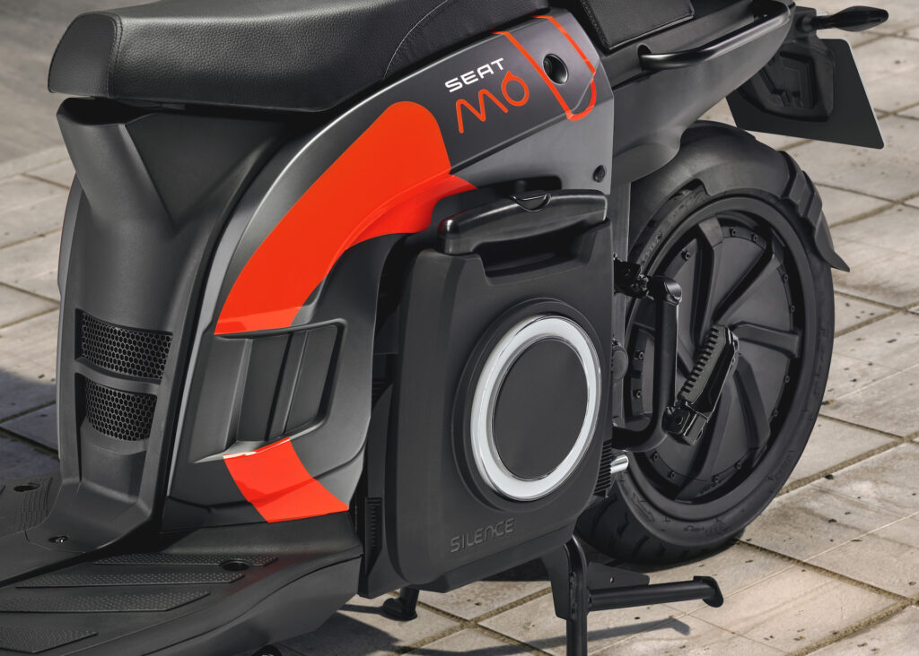 La batterie du eScooter de près La batterie du eScooter de près