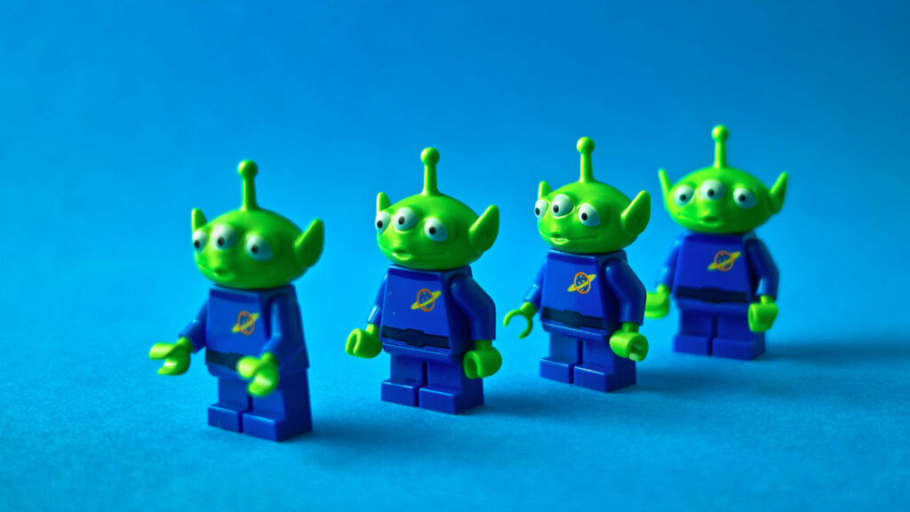 Des petits hommes verts (Toy Story). // Source : Flickr/CC/song zhen (photo recadrée)