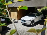 BMW iX3 // Source : BMW