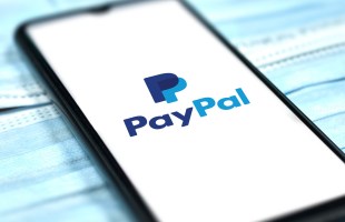 PayPal // Source : Marco Verch
