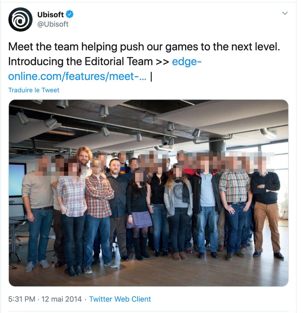 Une partie de l'équipe de l'édito à Ubisoft en 2014. À gauche, Tommy François, au milieu, Serge Hascoët // Source : Capture d'écran Twitter/ Floutage Numerama