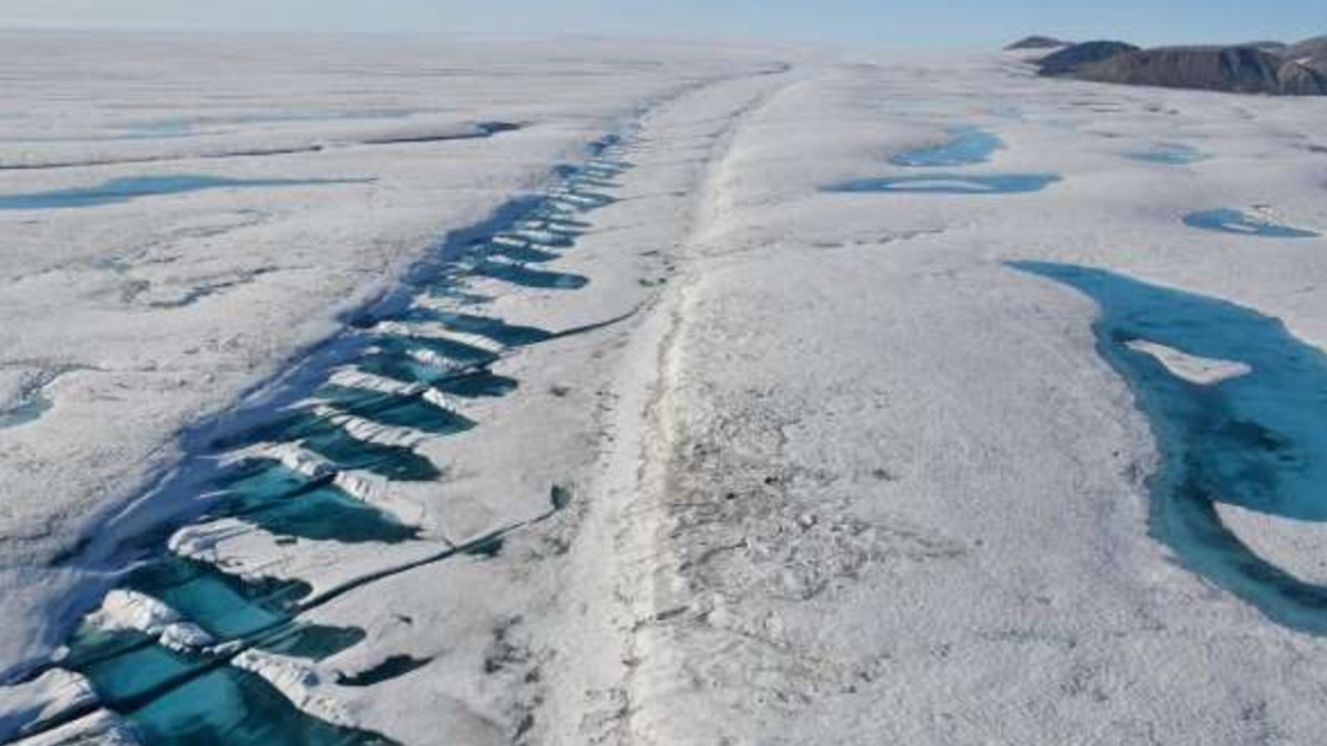 Barrière de glace au Canada // Source : Derek Mueller