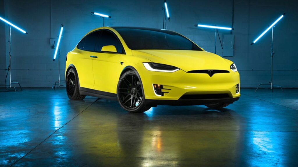 Recouvrement des Tesla // Source : Weibo Tesla Recouvrement des Tesla // Source : Weibo Tesla