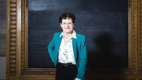 Françoise Combes. // Source : Frédérique PLAS / LERMA / CNRS Photothèque