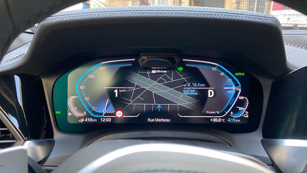 Passage dans une BMW eDrive Zones // Source : Maxime Claudel pour Numerama