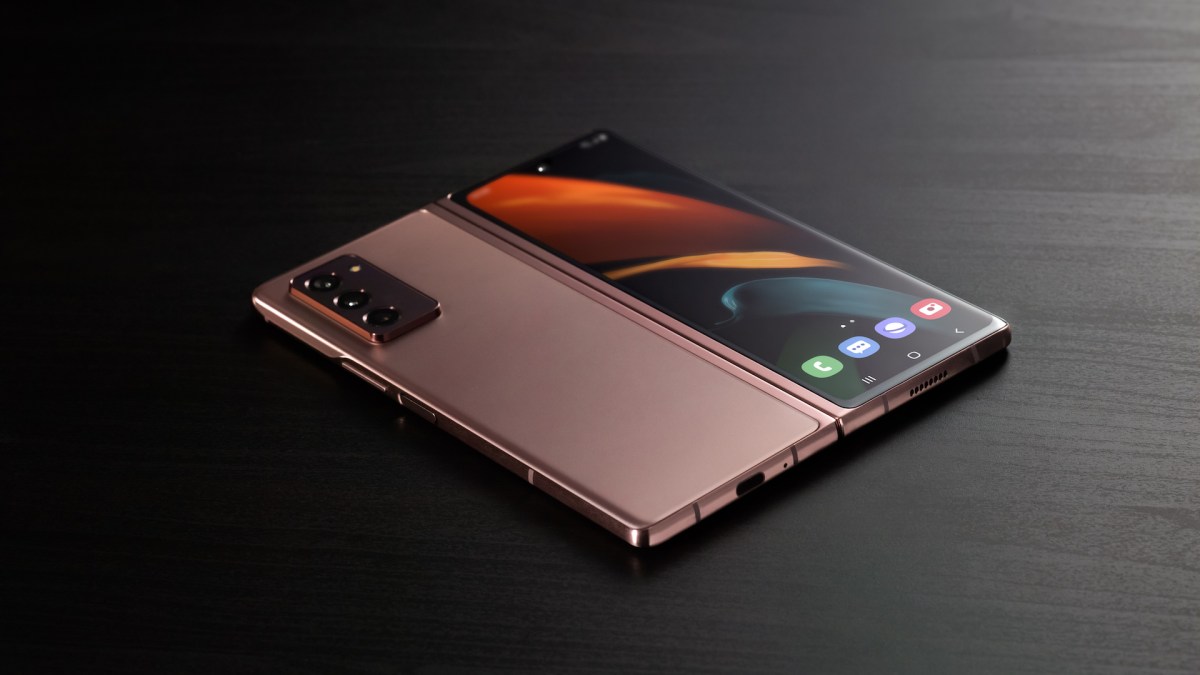 Samsung Galaxy Z Fold 2 // Source : Samsung