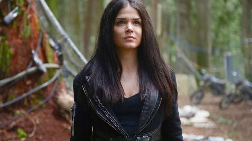 Octavia dans The 100.  // Source : The CW