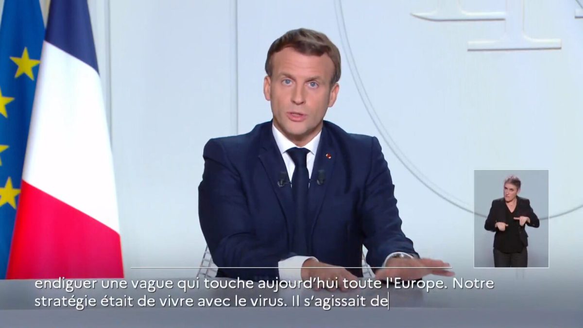 Emmanuel Macron lors de l'allocution du 28 octobre 2020 // Source : Capture d'écran Numerama