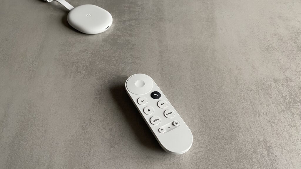 Télécommande du Google Chromecast // Source : Maxime Claudel pour Numerama Télécommande du Google Chromecast // Source : Maxime Claudel pour Numerama