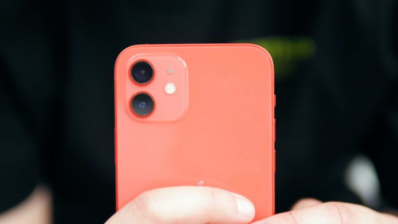 Tout est rentré dans l’ordre pour l’iPhone 12 après la polémique sur les ondes