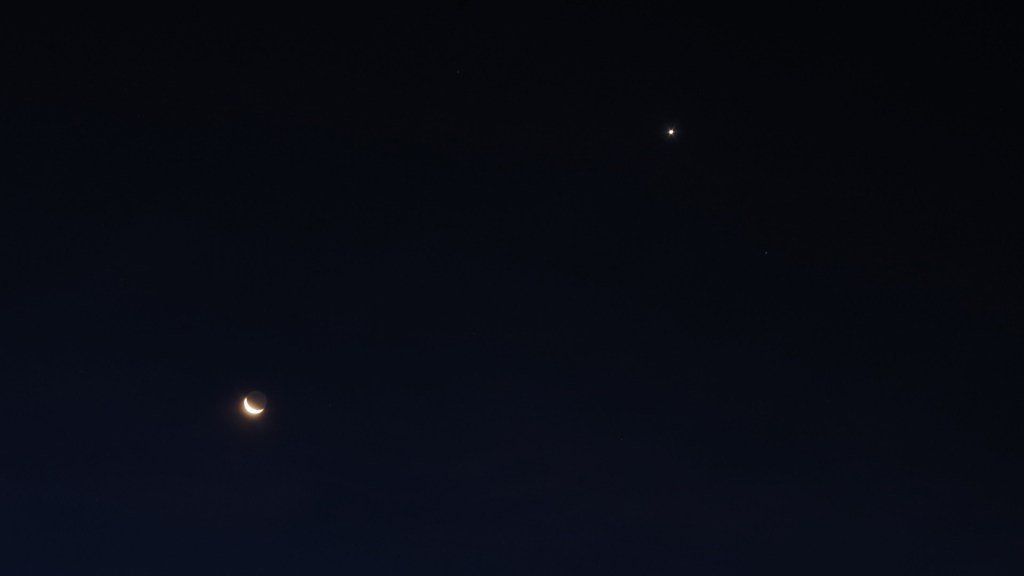 Vénus et la Lune en août 2020. // Source : Flickr/CC/GSankary (photo recadrée)