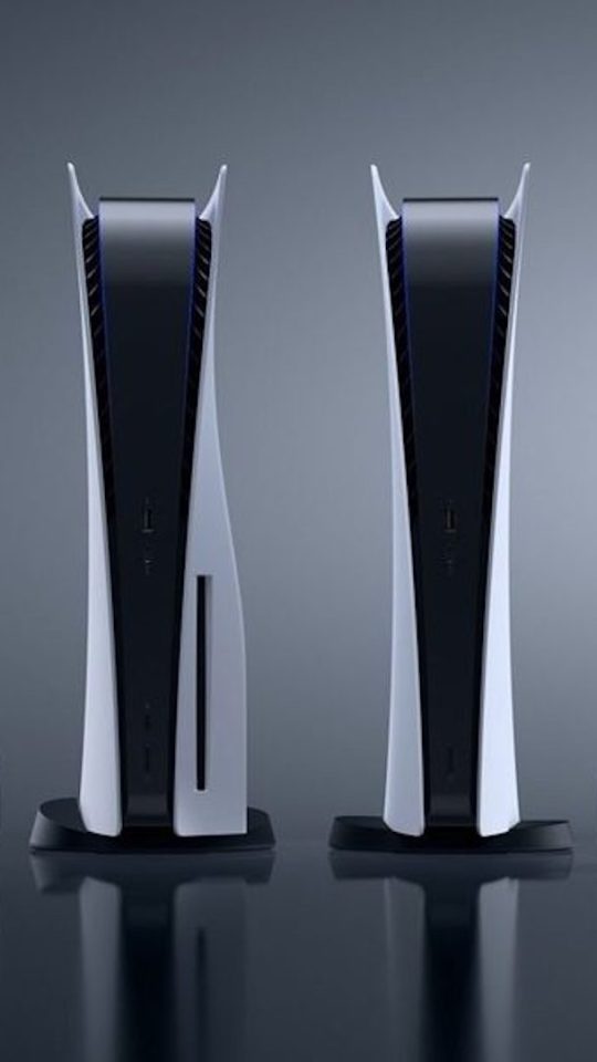 Les deux PS5 de Sony // Source : Sony