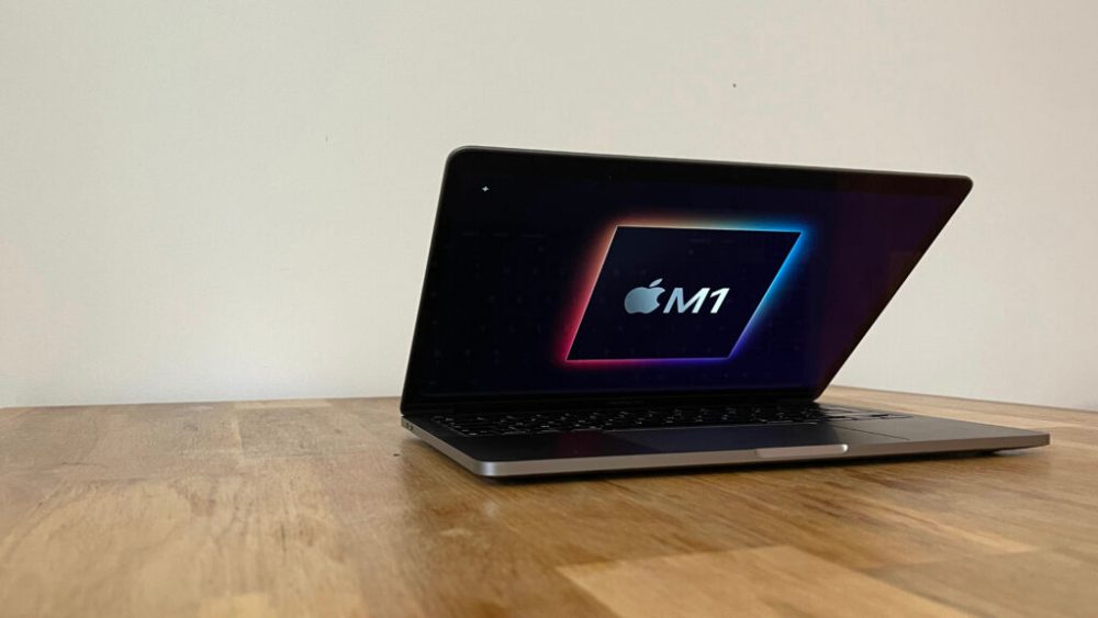 Le MacBook Pro M1 // Source : Julien Cadot pour Numerama
