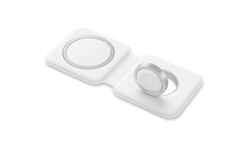 Chargeur double MagSafe par Apple // Source : Apple Chargeur double MagSafe par Apple // Source : Apple