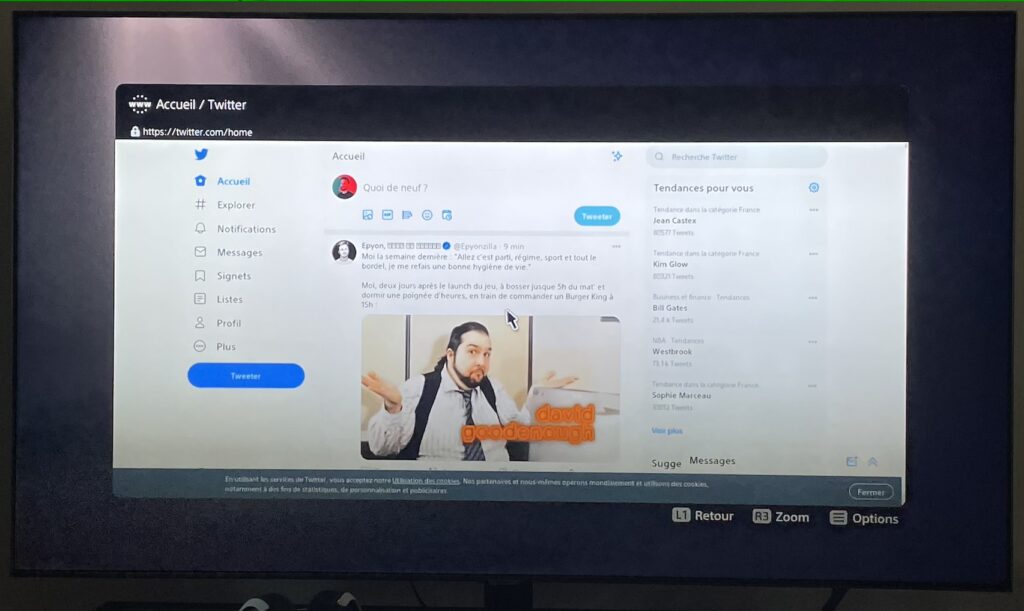 La page Twitter sur PS5 // Source : Maxime Claudel pour Numerama La page Twitter sur PS5 // Source : Maxime Claudel pour Numerama