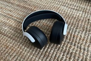 Test des Marshall Minor II Bluetooth : une écoute plaisante mise à rude  épreuve - Numerama