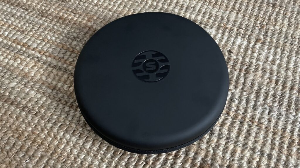 Coque du casque Shure Aonic 50 // Source : Maxime Claudel pour Numerama Coque du casque Shure Aonic 50 // Source : Maxime Claudel pour Numerama