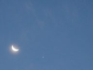 Lune, Jupiter et Saturne le 19 novembre 2020. // Source : Flickr/CC/Alpha (photo recadrée)
