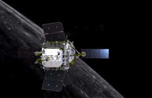 Vue d'artiste de Chang'e 5. // Source : Capture d'écran YouTube CGTN Vue d'artiste de Chang'e 5. // Source : Capture d'écran YouTube CGTN