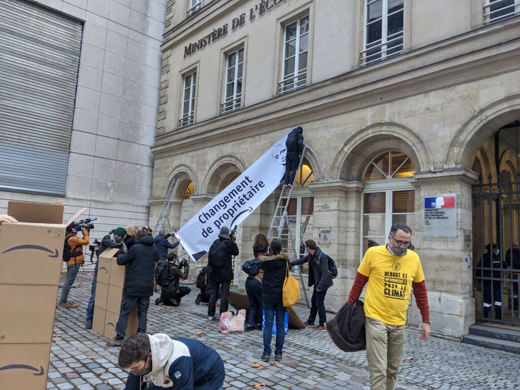 Action anti-Amazon le 04/12/20 à Paris  // Source : Aurore Gayte pour Numerama