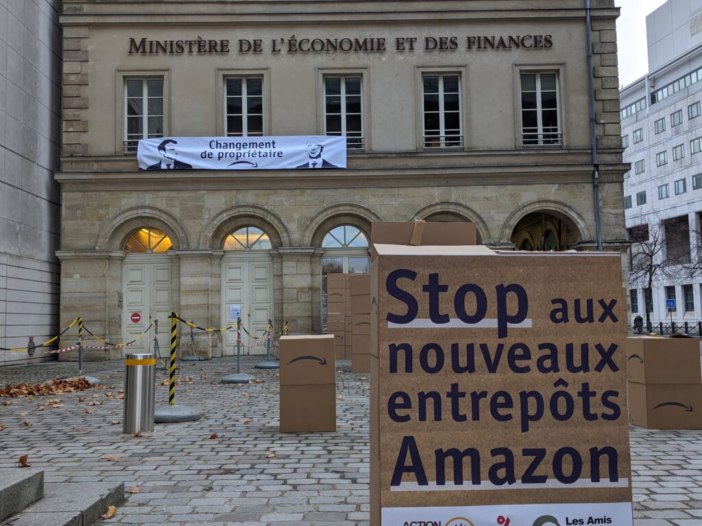 Action anti-Amazon à Paris, le 4/12/20 // Source : Aurore Gayte pour Numerama