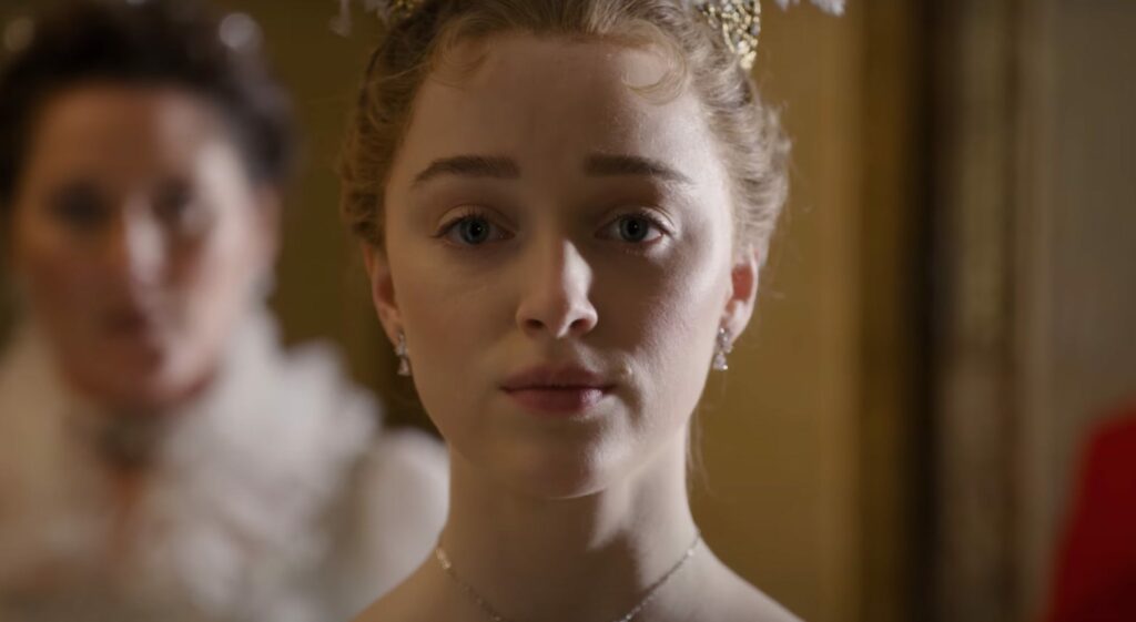 Daphne (Phoebe Dynevor) dans la Chronique de Bridgerton // Source : Capture d'écran Netflix