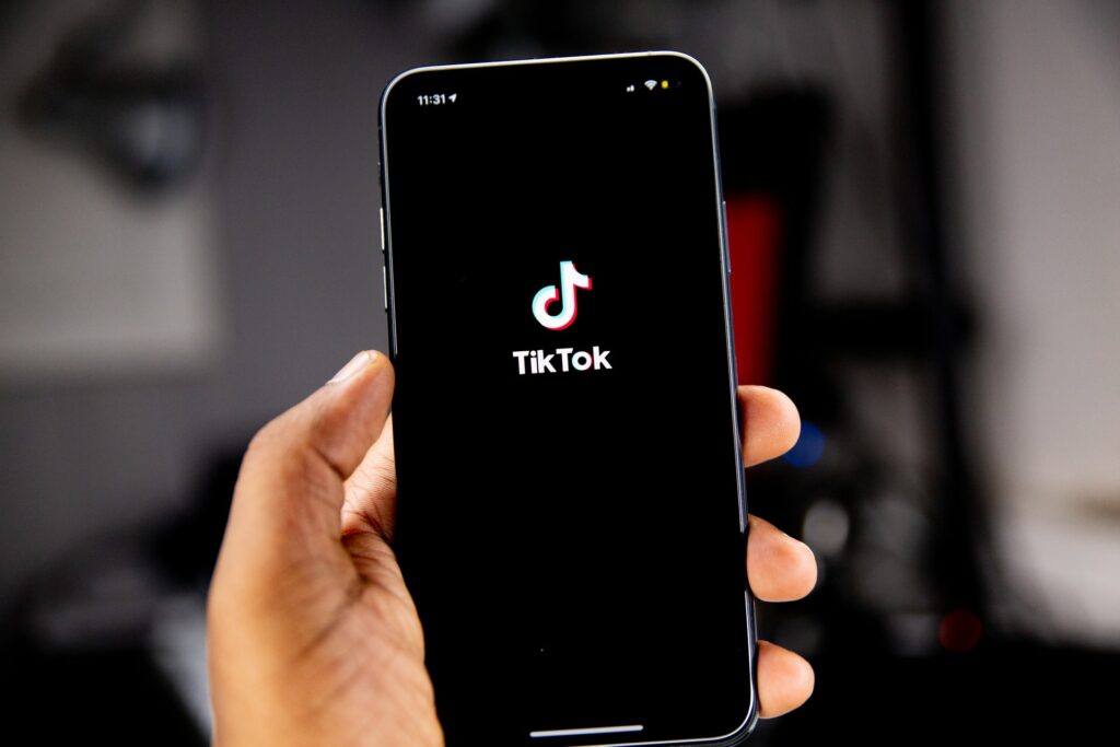 TikTok // Source : Solen Feyissa