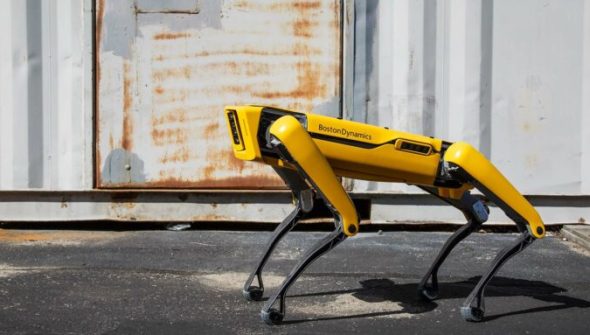Les États-Unis font patrouiller des chiens-robots à la frontière