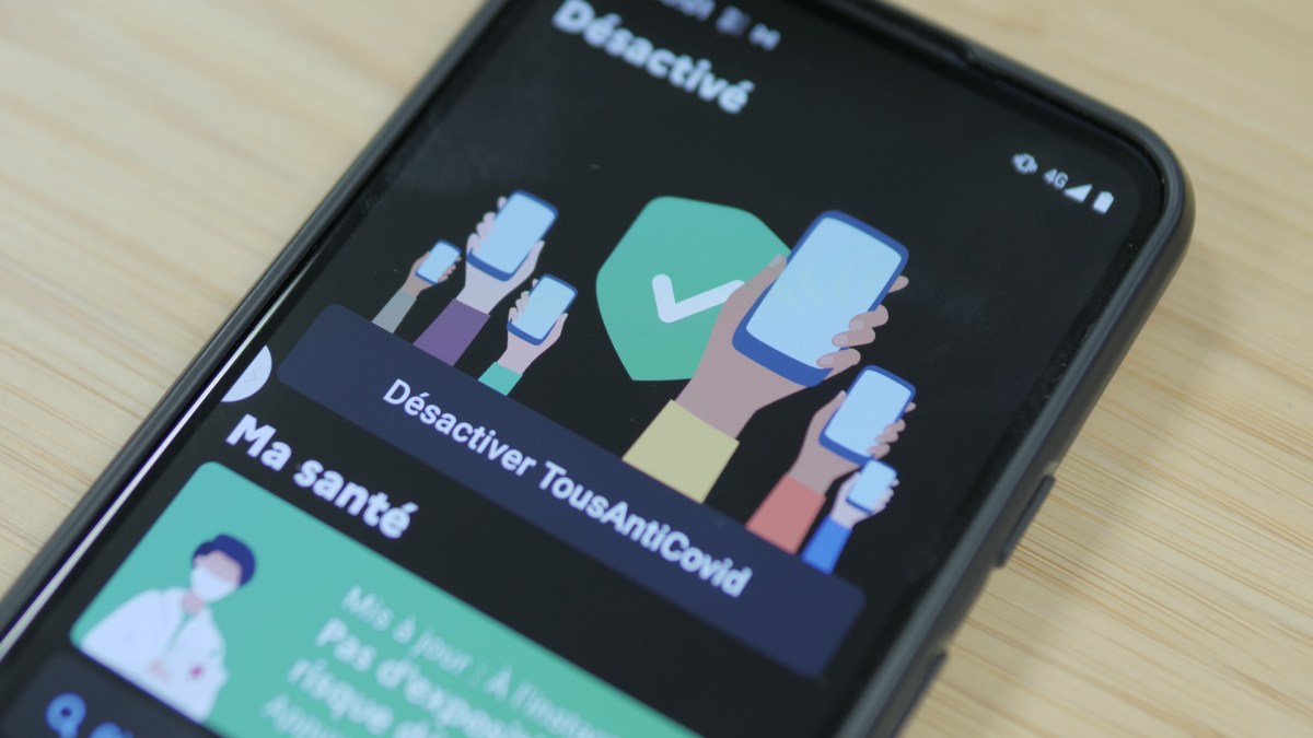 L'app TousAntiCovid n'a toujours pas rencontré le succès espéré.  // Source : Louise Audry pour Numerama