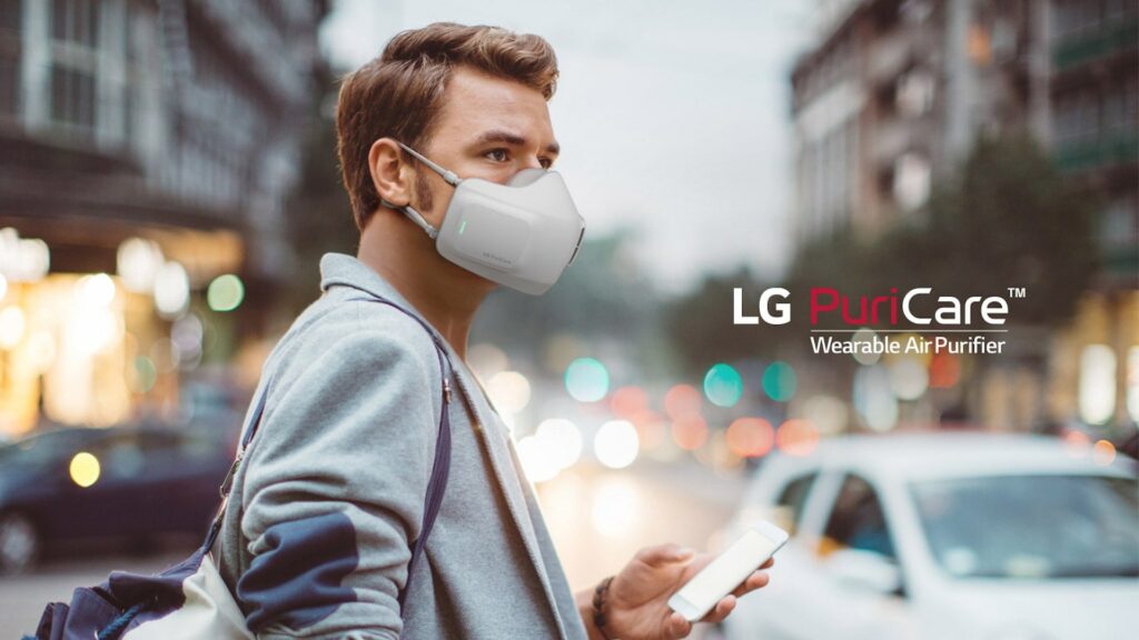 LG PuriCare Wearable Air Purifier // Source : LG
