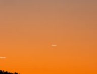 Jupiter, Saturne et Mercure le 10 janvier 2021. // Source : Flickr/CC/Dominique Dierick (photo recadrée)